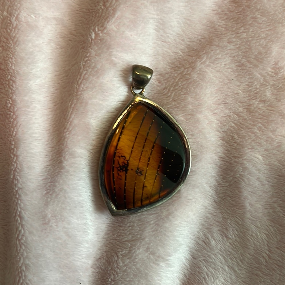Pendant
